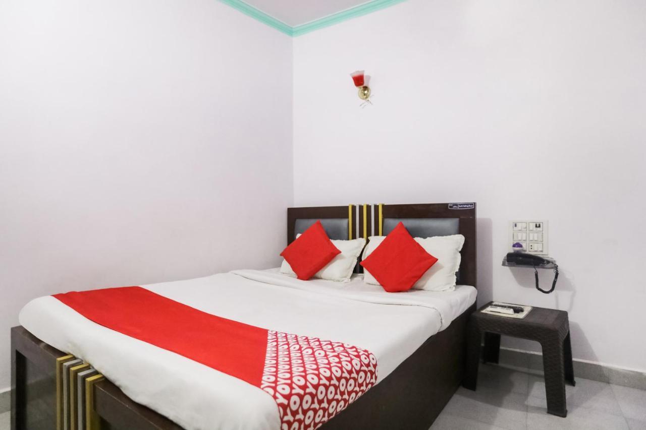 Hanumāngarh Oyo 69534 Hotel Nanda Tower מראה חיצוני תמונה