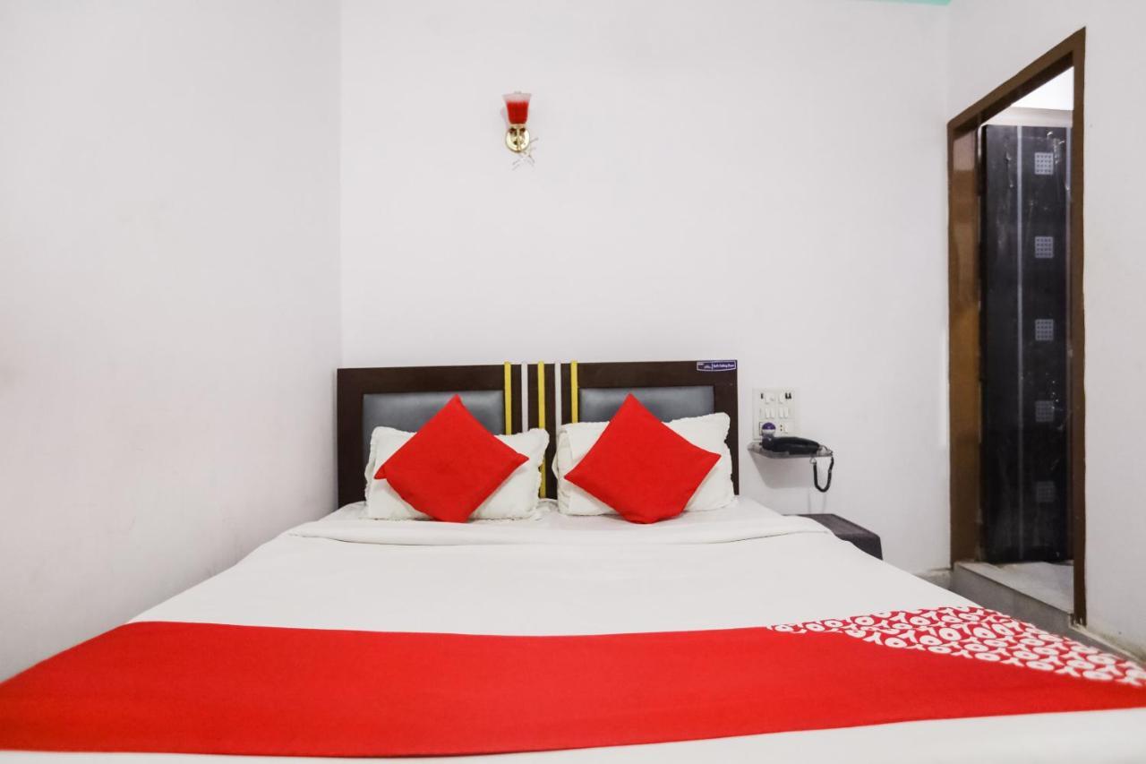 Hanumāngarh Oyo 69534 Hotel Nanda Tower מראה חיצוני תמונה