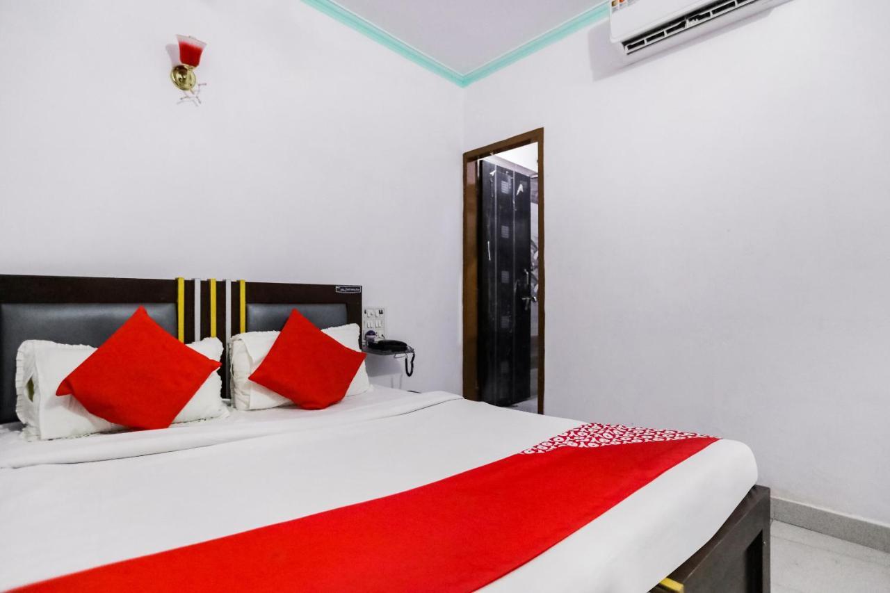 Hanumāngarh Oyo 69534 Hotel Nanda Tower מראה חיצוני תמונה