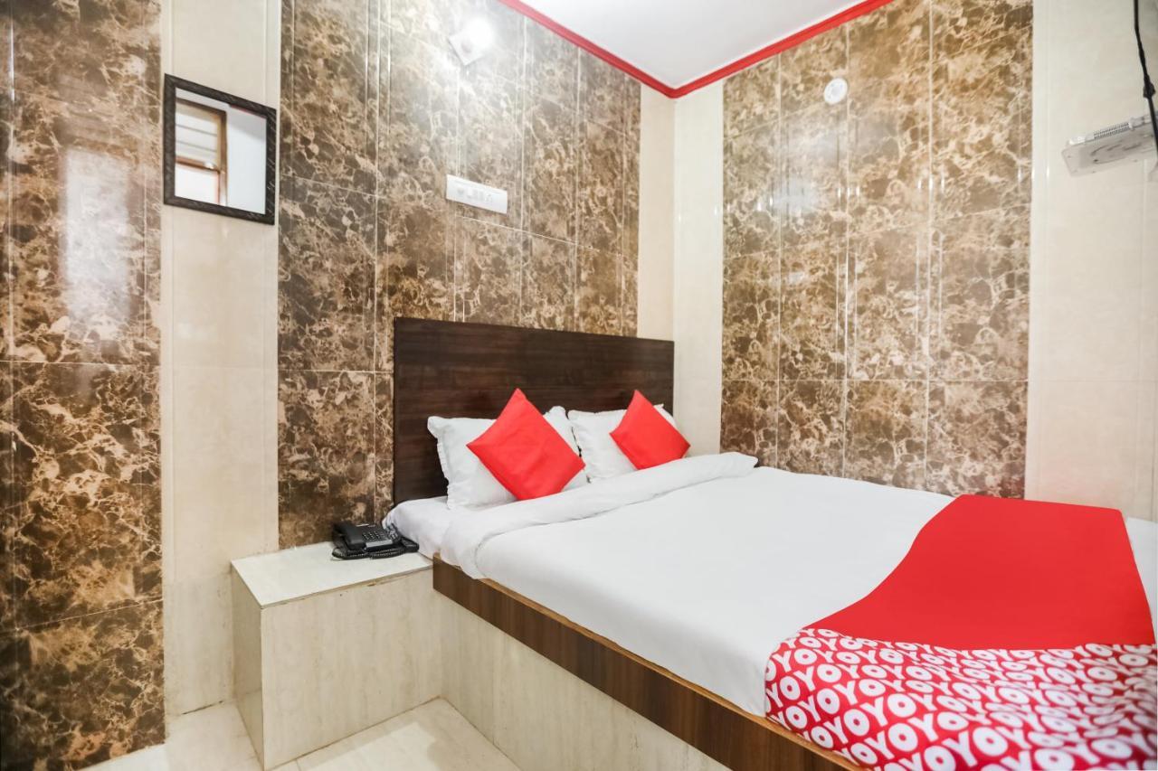 Hanumāngarh Oyo 69534 Hotel Nanda Tower מראה חיצוני תמונה